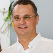 Thumb theodor motruc